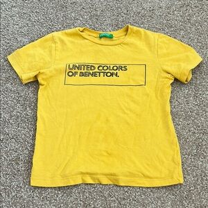 United Colors of Benetton Yellow Short Sleeve Tee